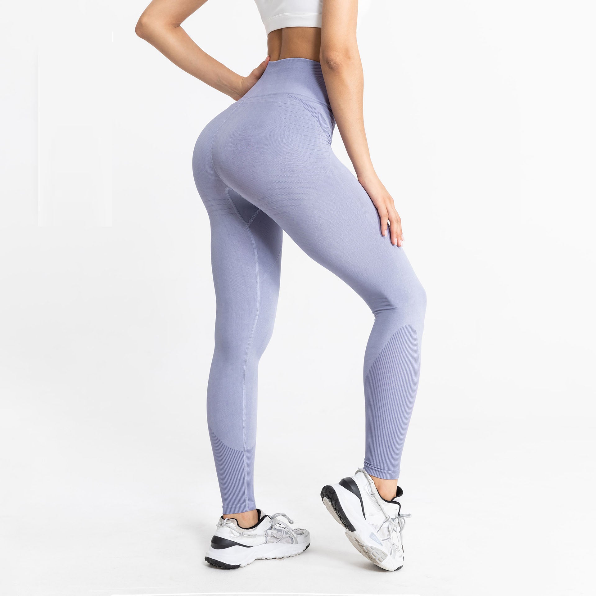 Nylon seamless knitted sexy slim fit lifting buttocks sweat absorbing solid color yoga pants