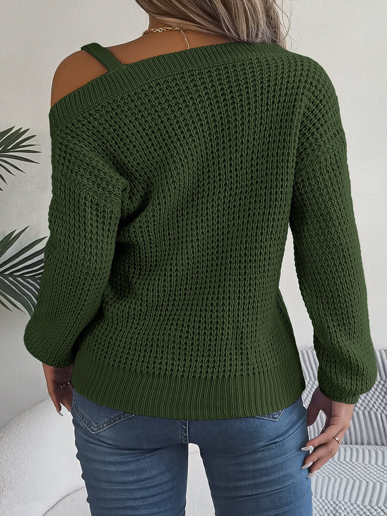 Autumn Winter Sexy Metal Buckle Off Shoulder Sweater Solid Color Slash Neck Lantern Long Sleeves Knitted Pullovers Women Clothes
