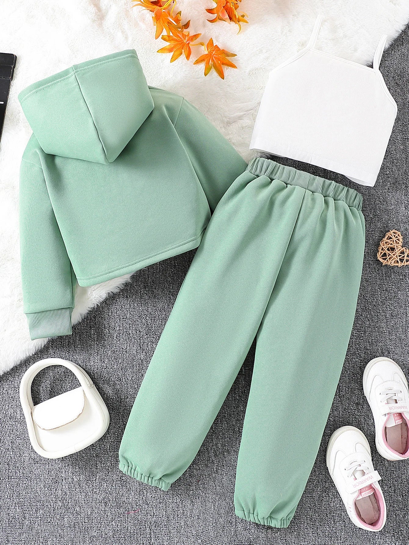 Three piece girls' love letter printed fleece hooded long sleeved sweatshirt and white camisole with printed fleece pants
