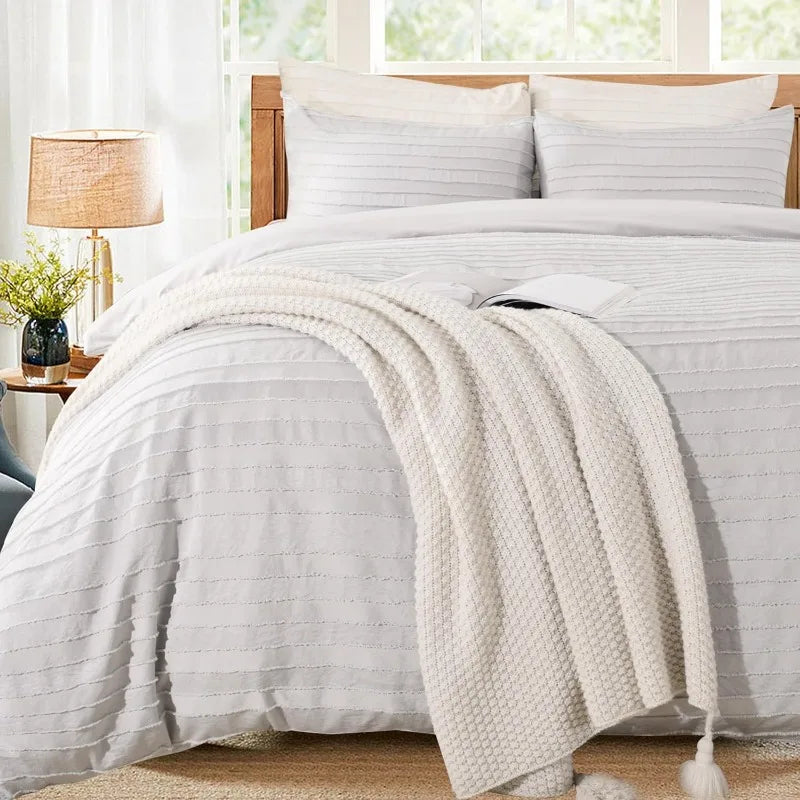 Duvet Cover Queen Size, Navy 3 Pieces Boho Tufted Duvet Cover Set, Soft and Lightweight Microfiber Comforter Cover Set