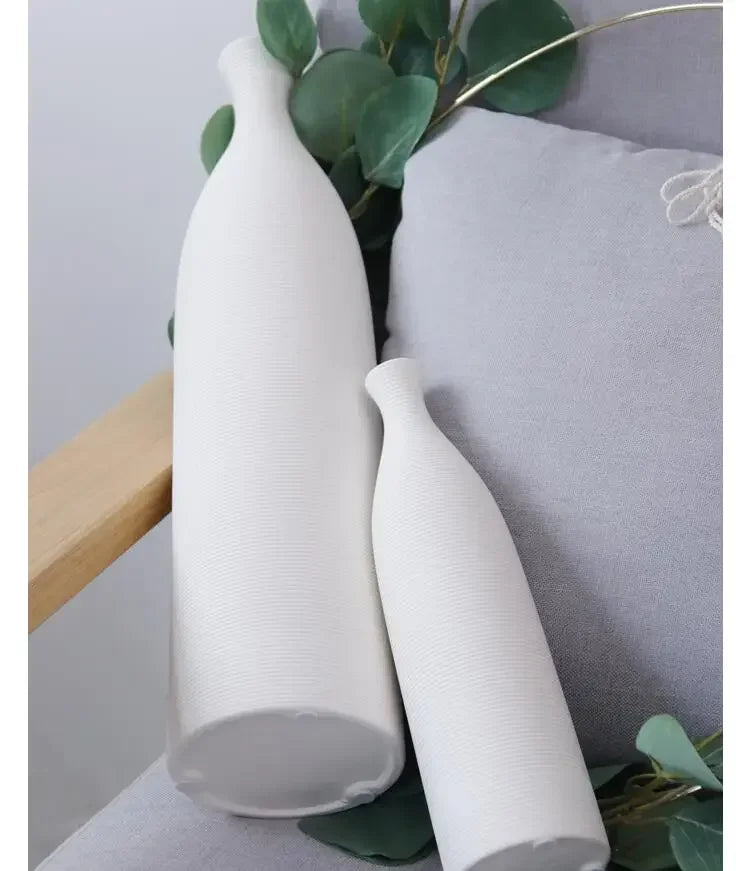 Simple Modern Black White Ceramic Vase