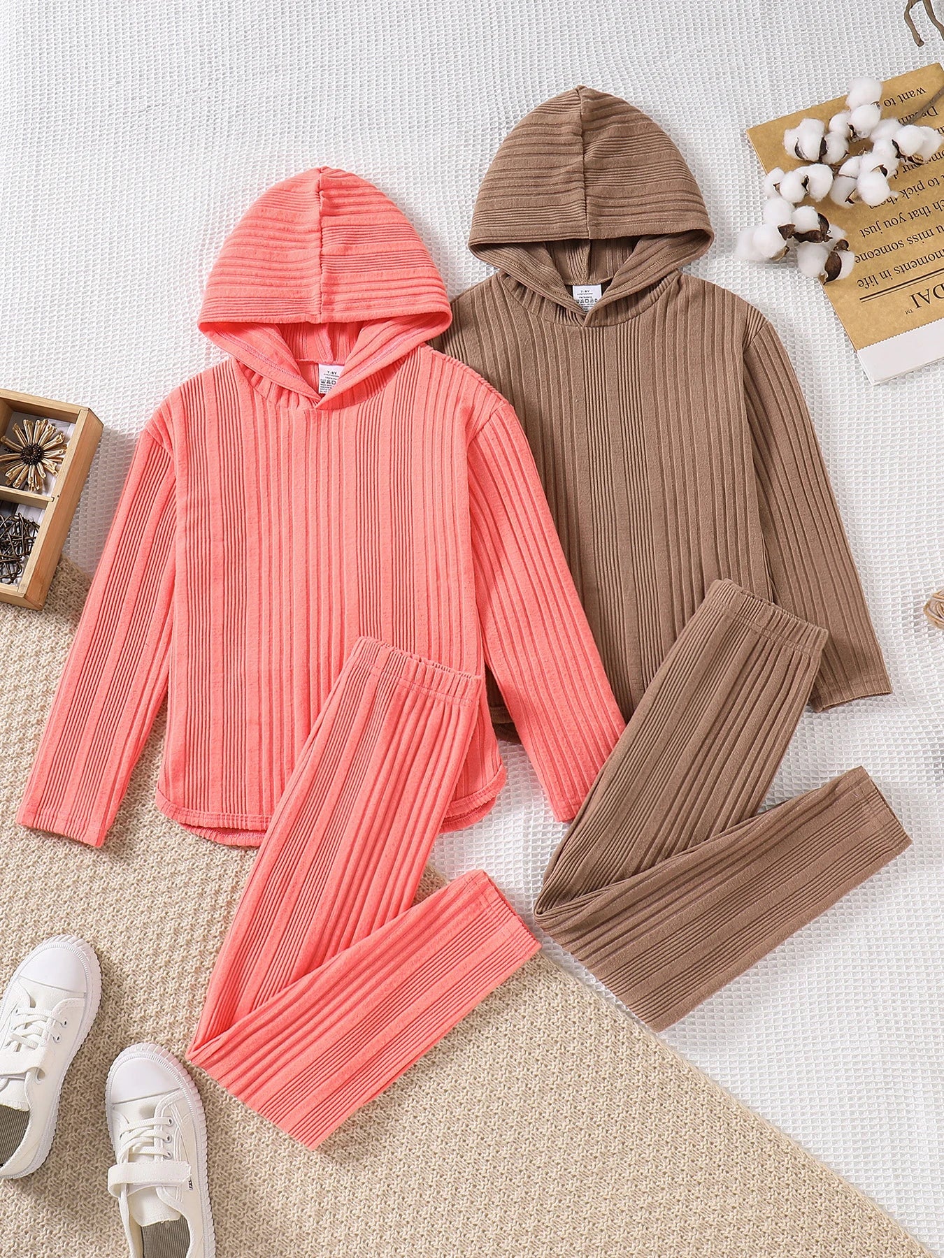 Children's Clothing (Spring and Autumn) Fashion Girls' Set - Orange+Deep Khaki Knitted Hoodie+Knitted Sports Pants 2 Sets