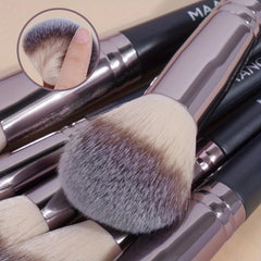 MAANGE 30pcs Professional Makeup Brush Set Foundation Concealers Eye Shadows Powder Blush Blending Brushes Beauty Tools with Bag - Jess Deals