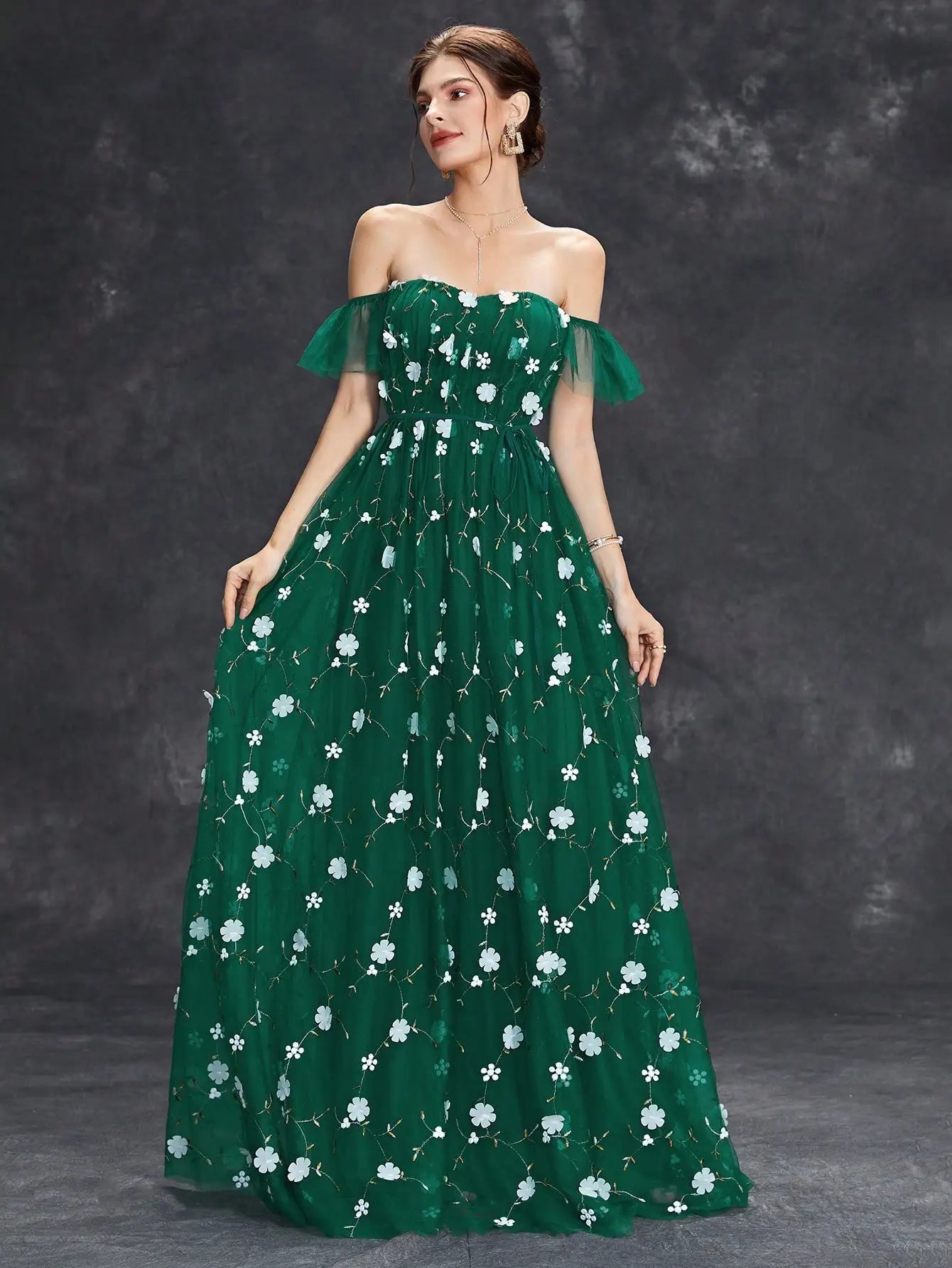 Mgiacy Line collar three-dimensional embroidery lace lace lace lace big swing wedding evening dress ball dress party dress