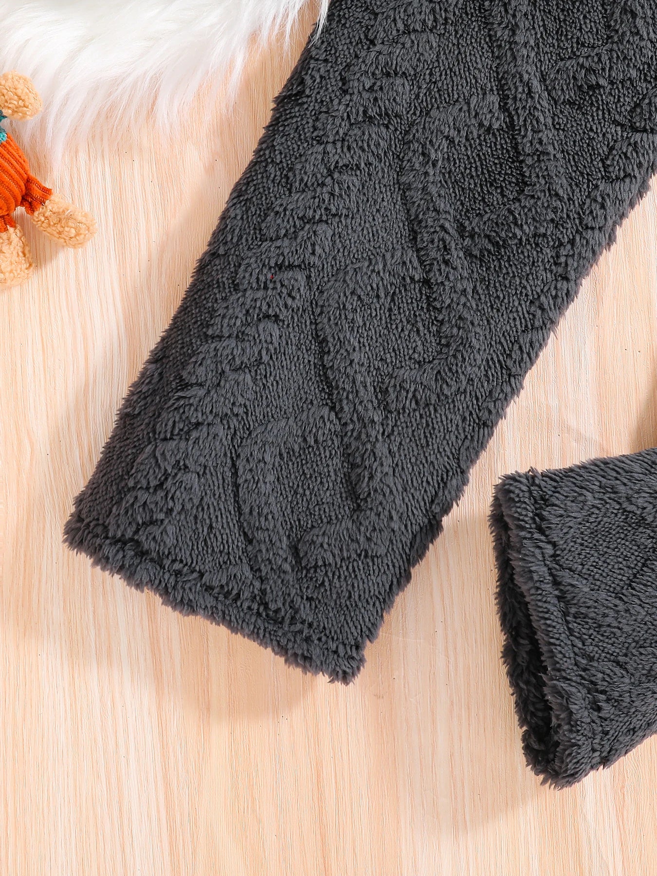 Spring and autumn girls fashion 2 sets dark grey knitted round neck long sleeve + knitted straight pants
