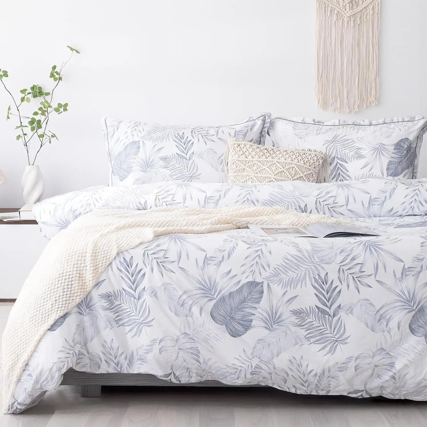 Lightweight 3-piece Quilts Bedding Sets Red Blue Floral Prints Double Sided Quilt Cover Set